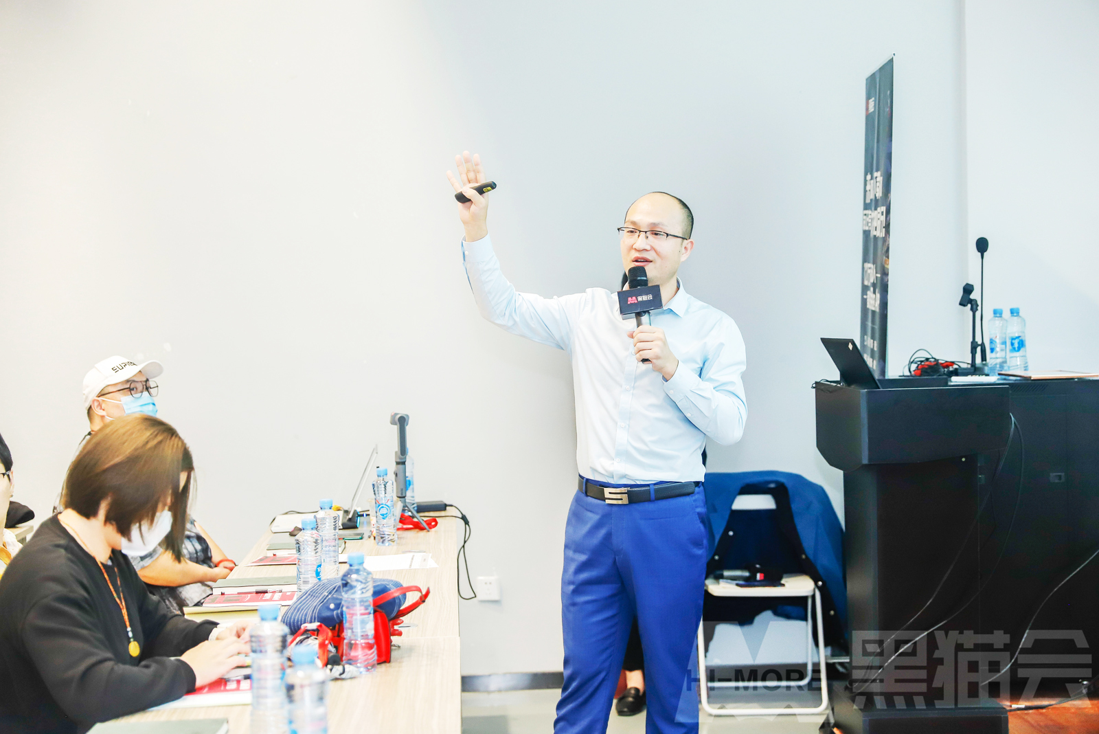 �����鷽��(hu��)�h����(w��)���޹�˾��������(hu��)��(zh��)���v�����d