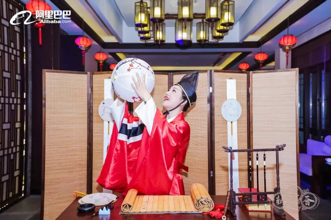 �h��ʢ����������t�h������Ů