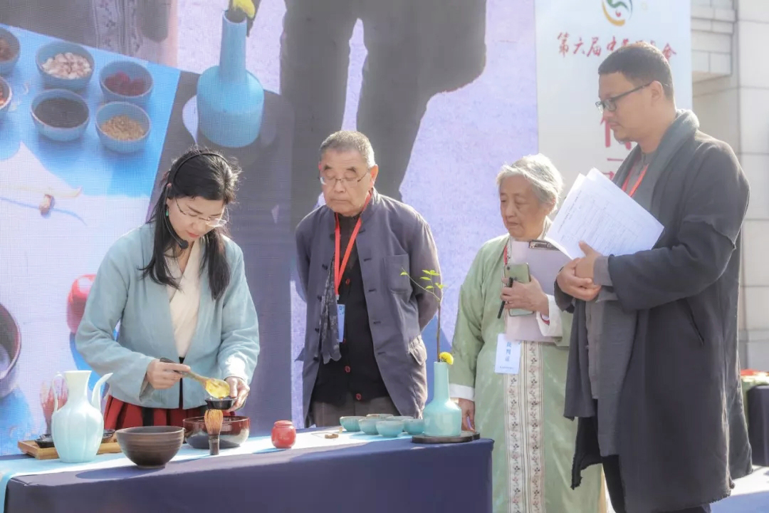 ���A��W����ˇ��ِ�F(xi��n)��