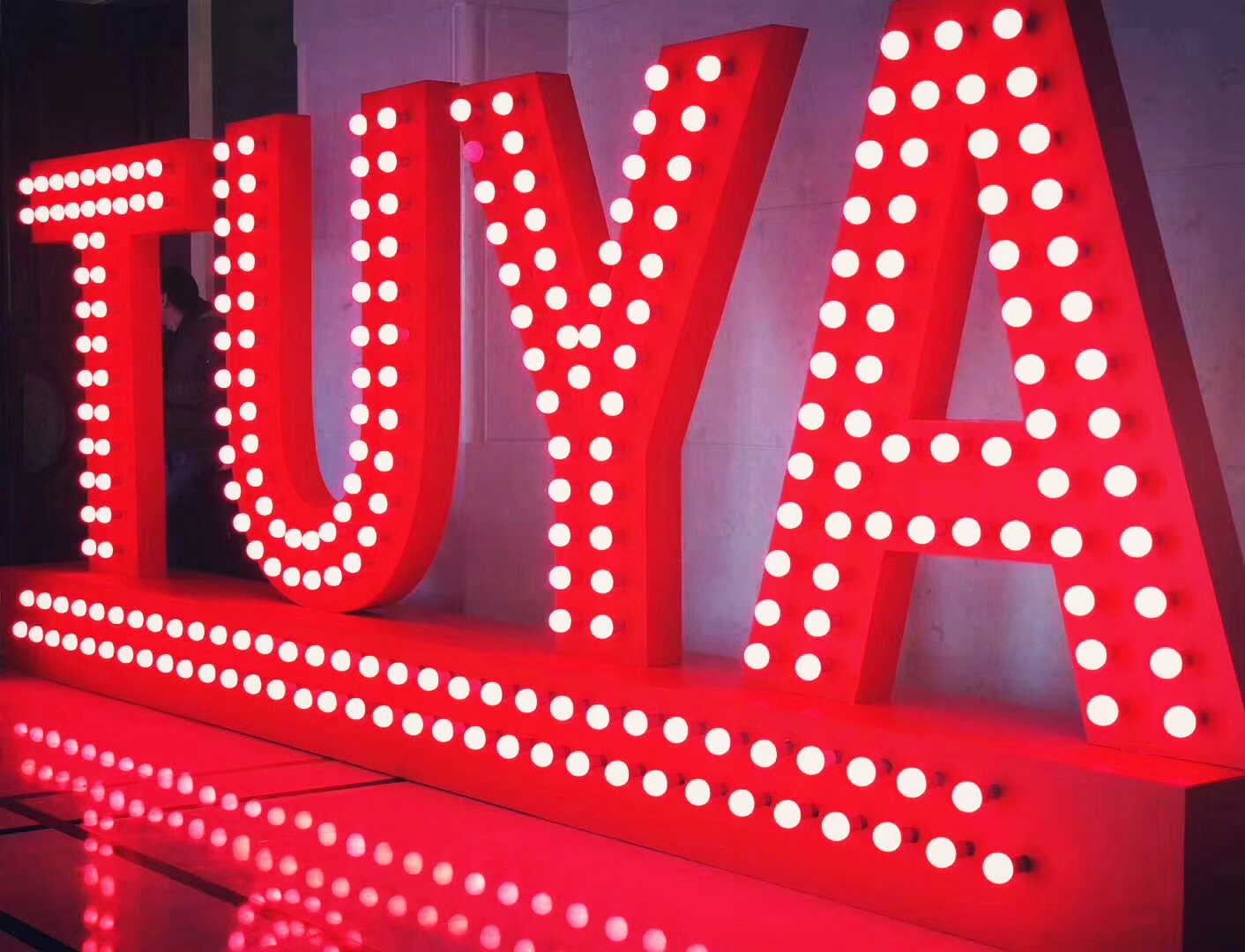 HIGH FIVE��Ϳ�f����2019�����������c����