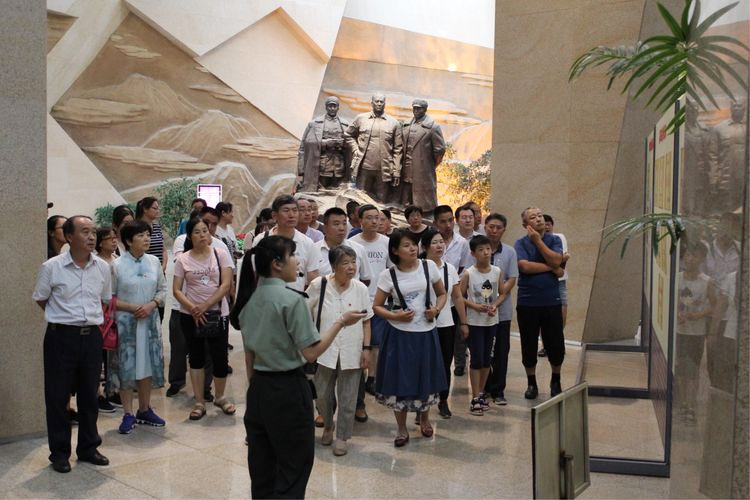 �h�T���^(gu��n)�tɫ����