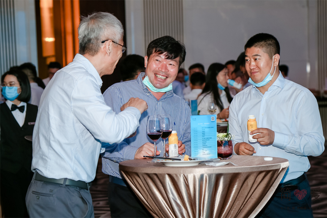 ����ӛ�������ƵZ�^�M����������5�������Ցc��