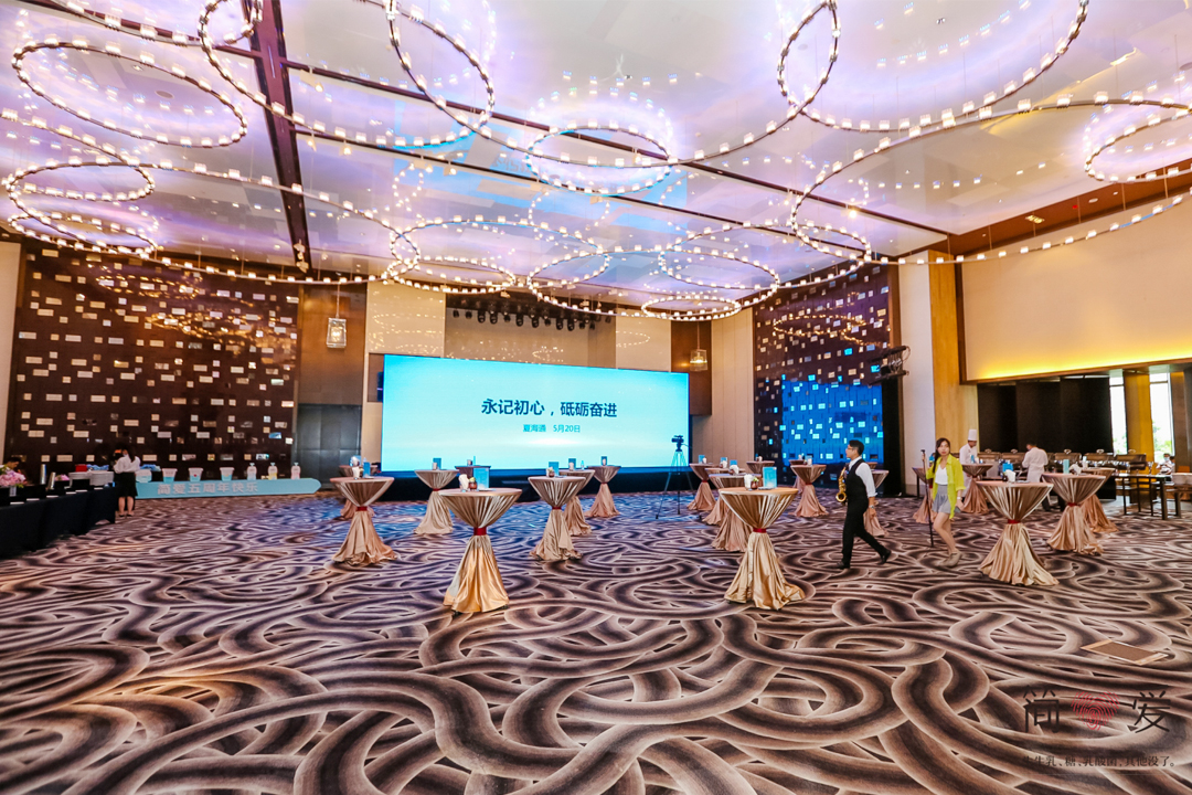 ����ӛ�������ƵZ�^�M����������5�������Ցc��