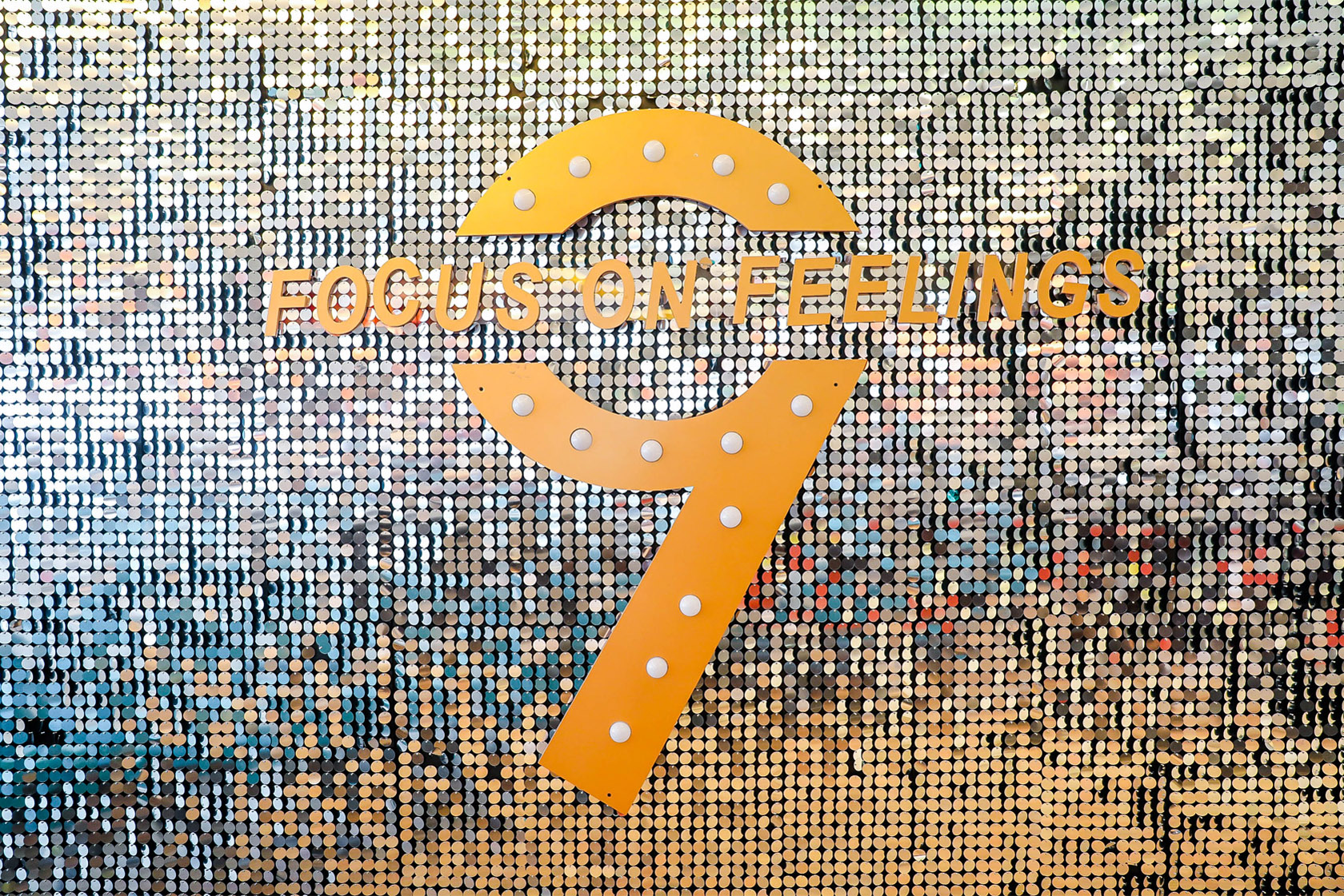 �鷽�����ꡪ��FOCUS ON FEELINGS