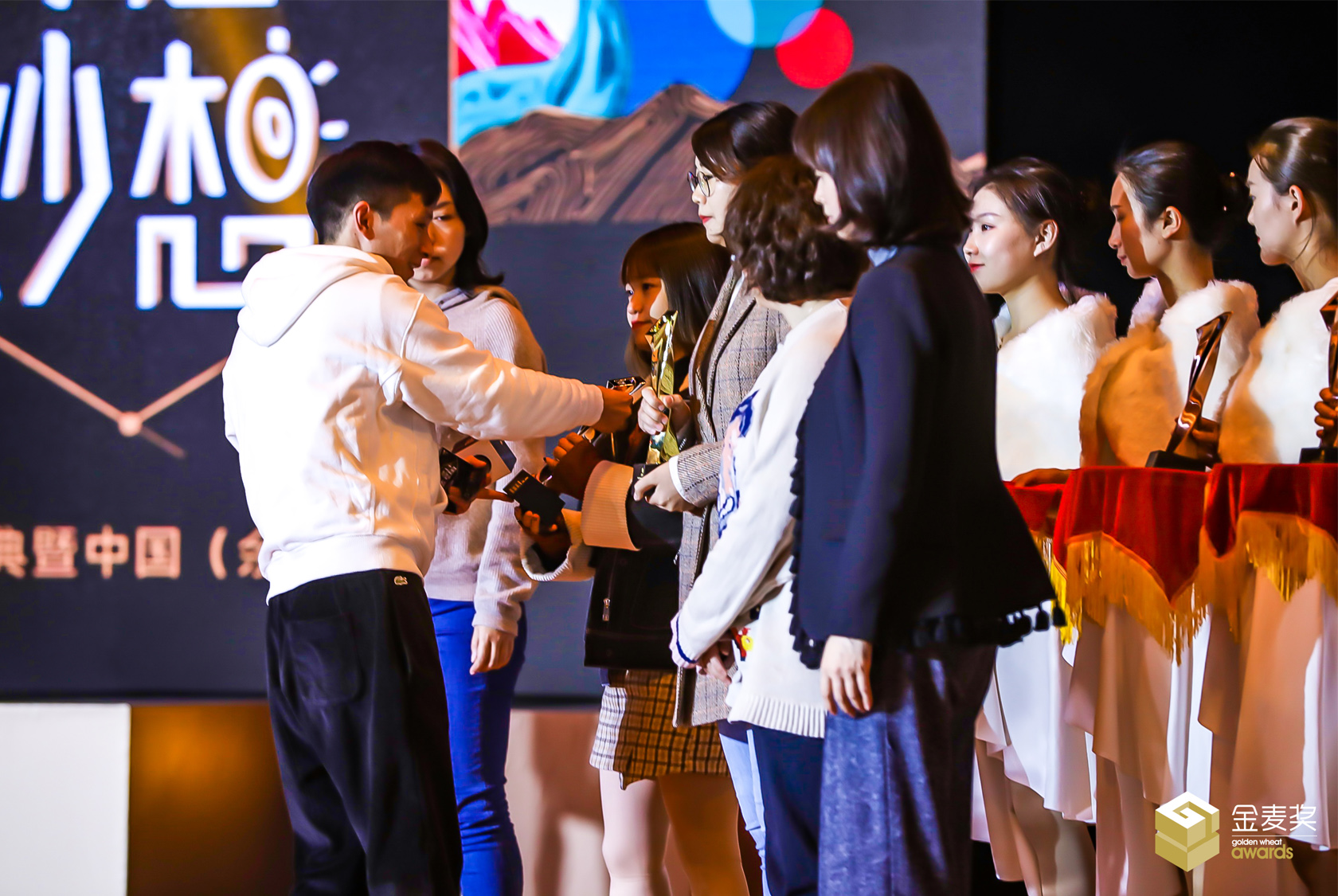 ���e�ͶY�xС�����_��������@��?w��)��C�l(f��)�s�u(y��)