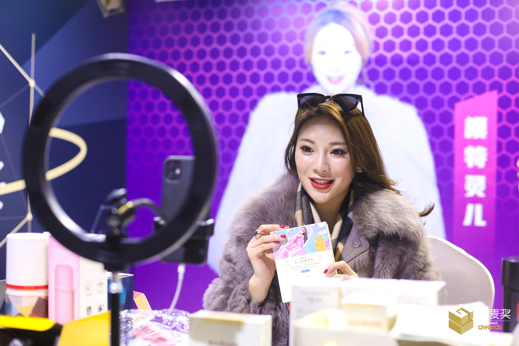 �Ԍ�ֱ����؛����ģ���`�����F(xi��n)��ֱ��