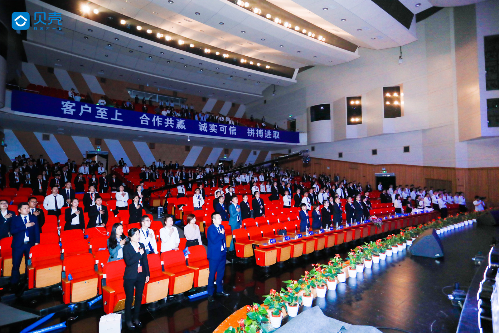 ؐ����˾�ӆT�����ӬF(xi��n)��