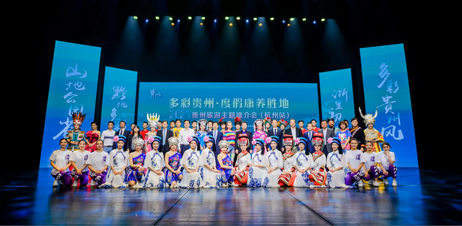 �F���������}�ƽ��