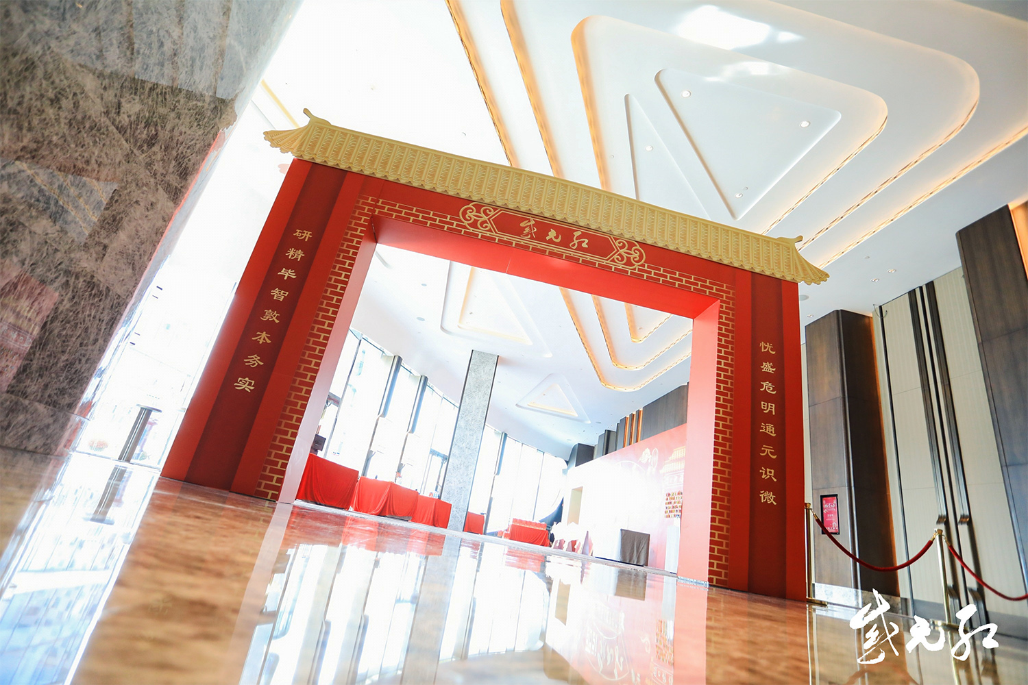 ���������y(t��ng)�����w���T�^