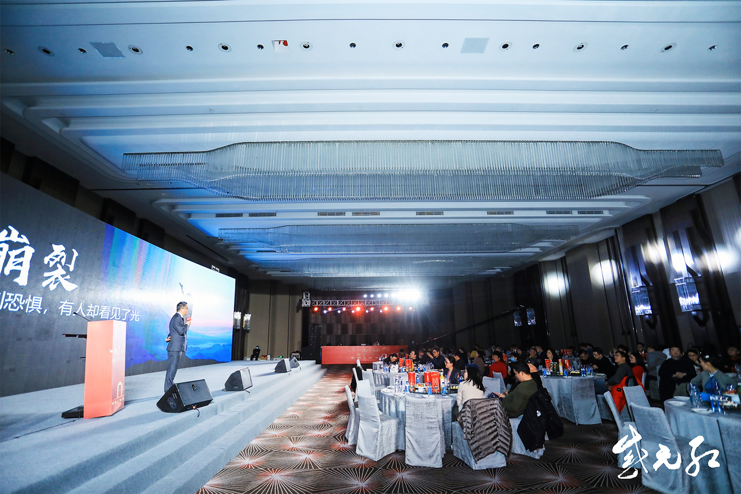 ����c�����ӬF(xi��n)��