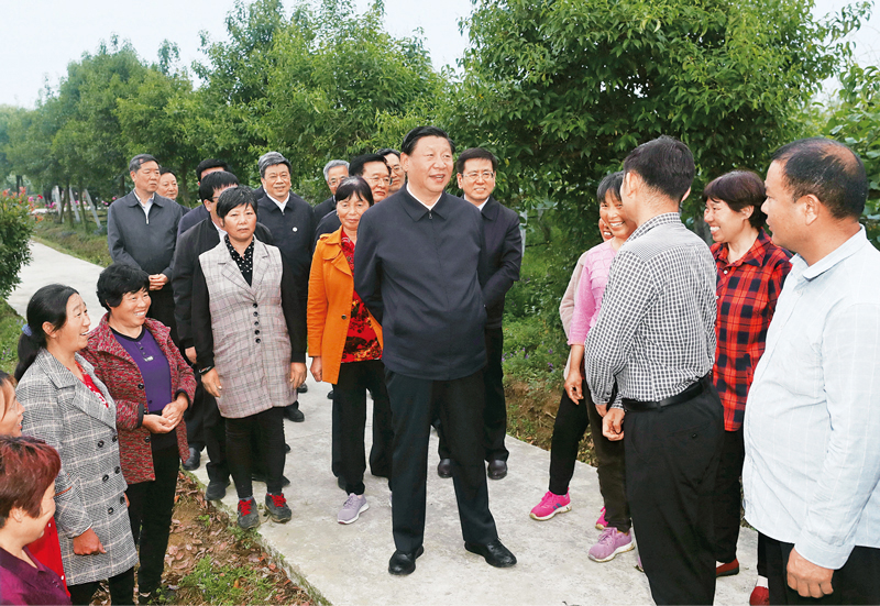 ��(x��)����ӛ�ں��ϵ����Gɫ���߈@����ͬ������