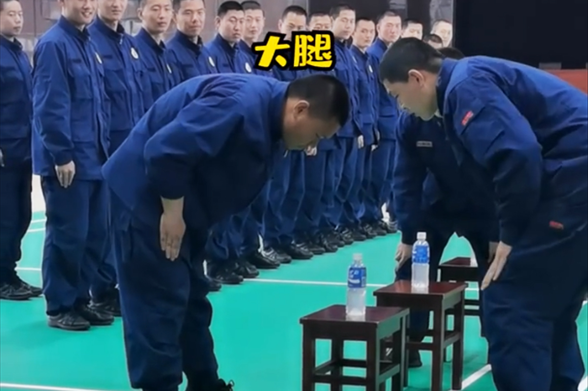 ���(hu��)��ˮƿ�Α��(ch��ng)��