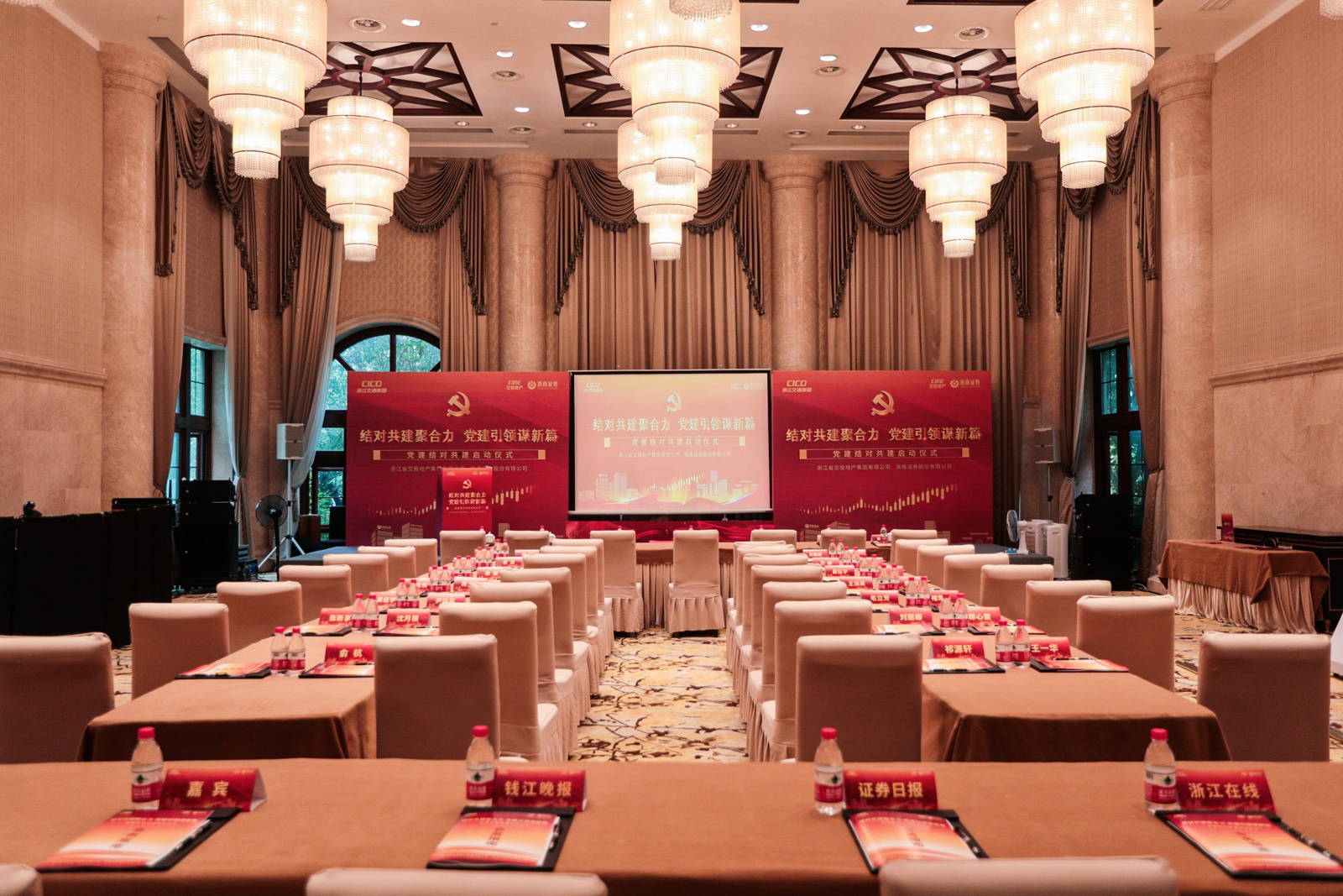 �h���Y(ji��)��(du��)�������(d��ng)��(hu��)������