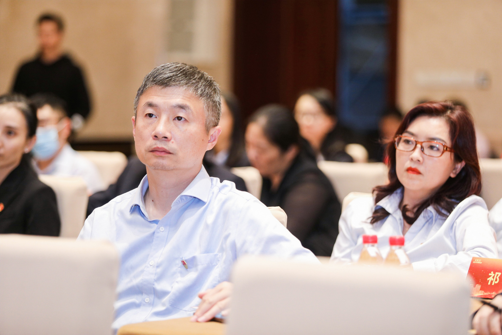 �h���Y(ji��)��(du��)�������(d��ng)����(hu��)���e�،�