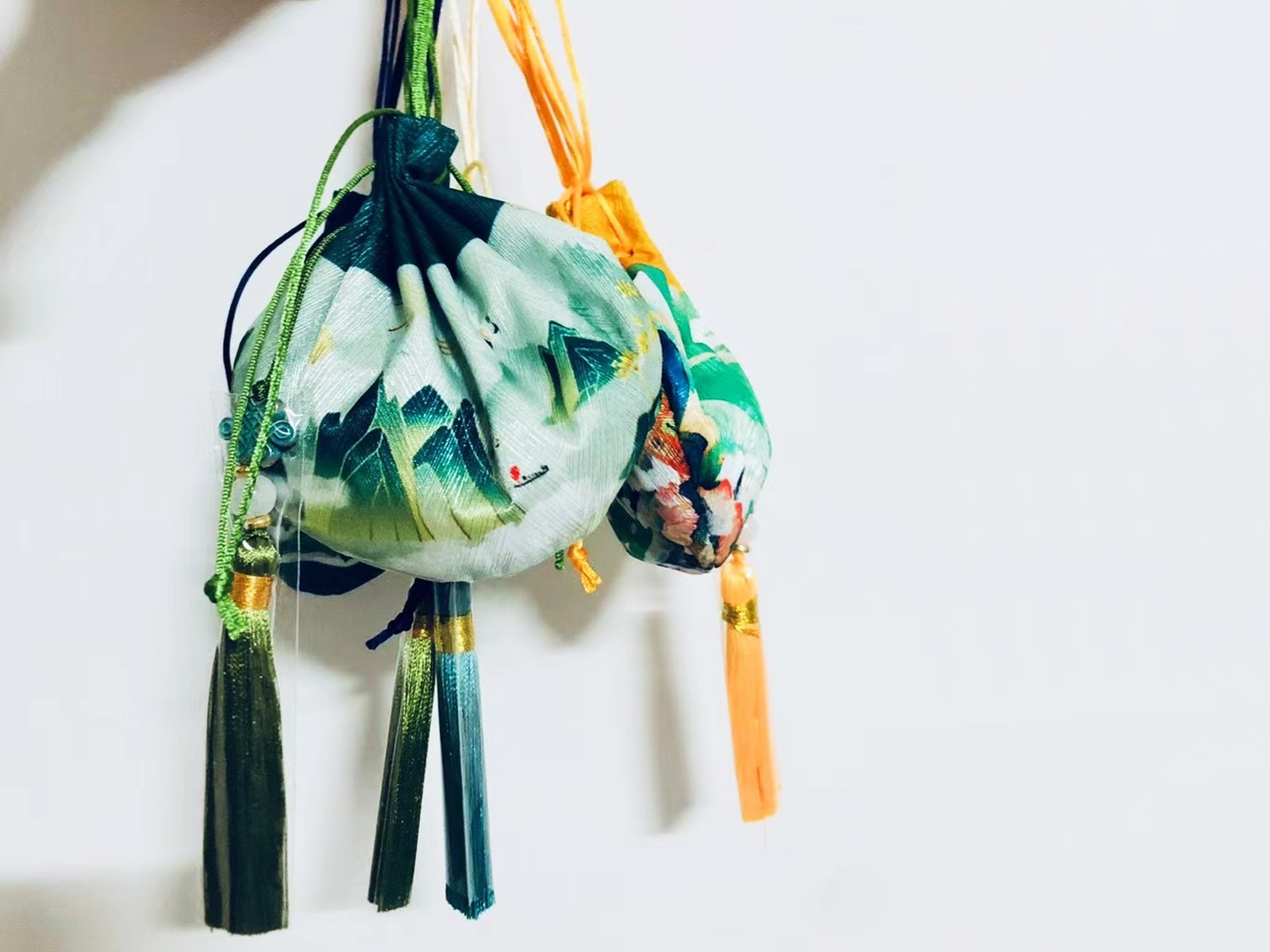 社區(qū)端午節(jié)做香包活動