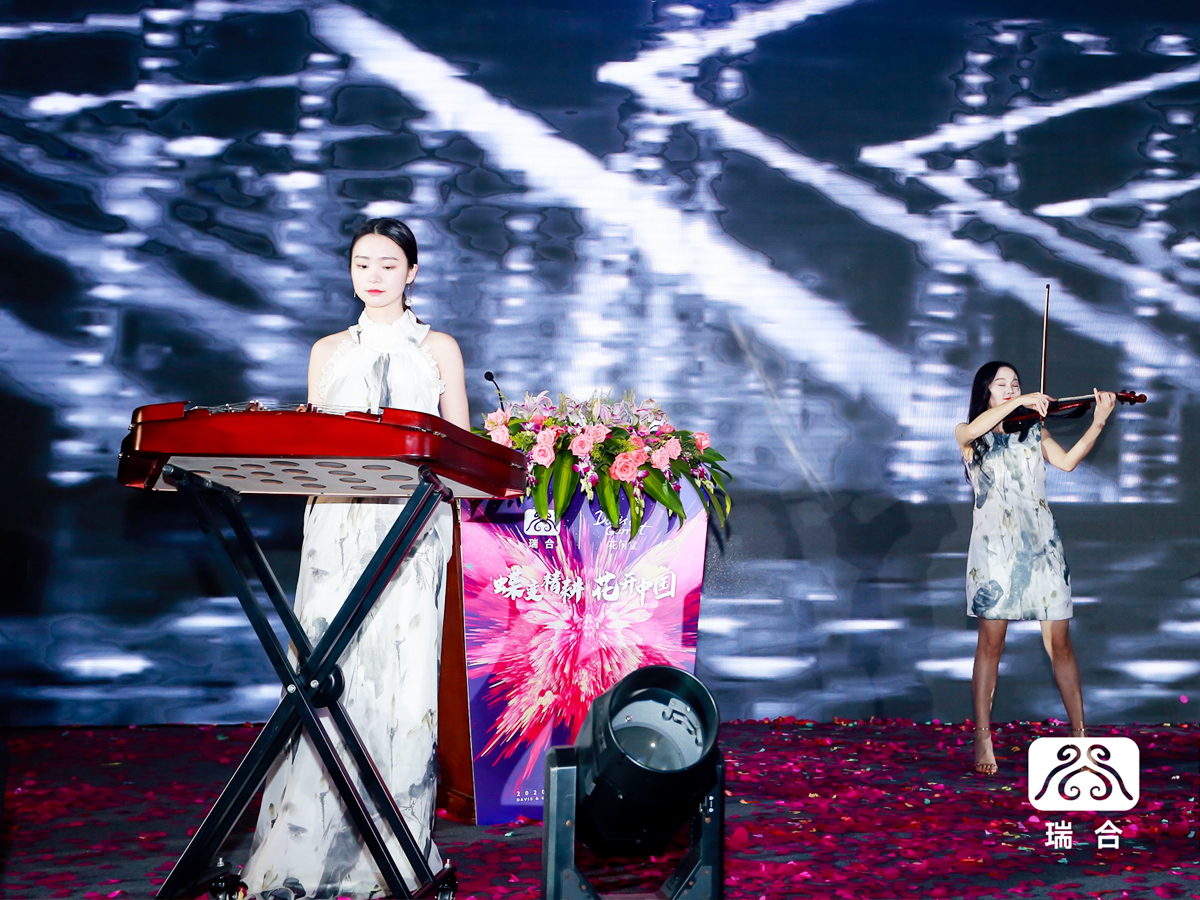 公司周年慶活動(dòng)樂器演奏