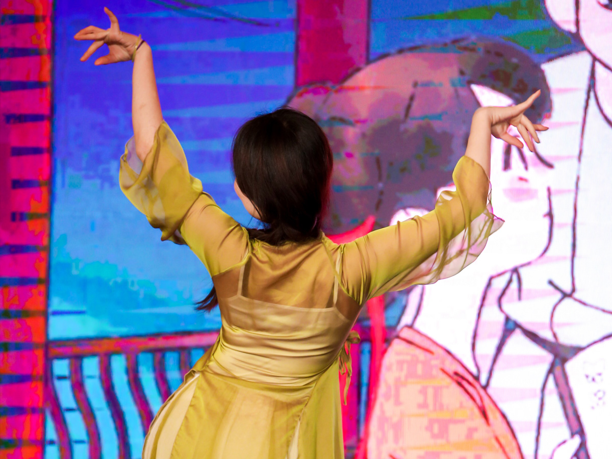 ���(hu��)�T���赸���ݹ�(ji��)Ŀ